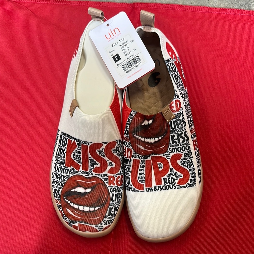 UIN Red and White Sneakers with Bold Design